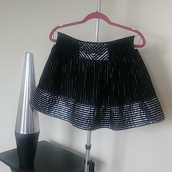 Skirt - Picture 4 of 4